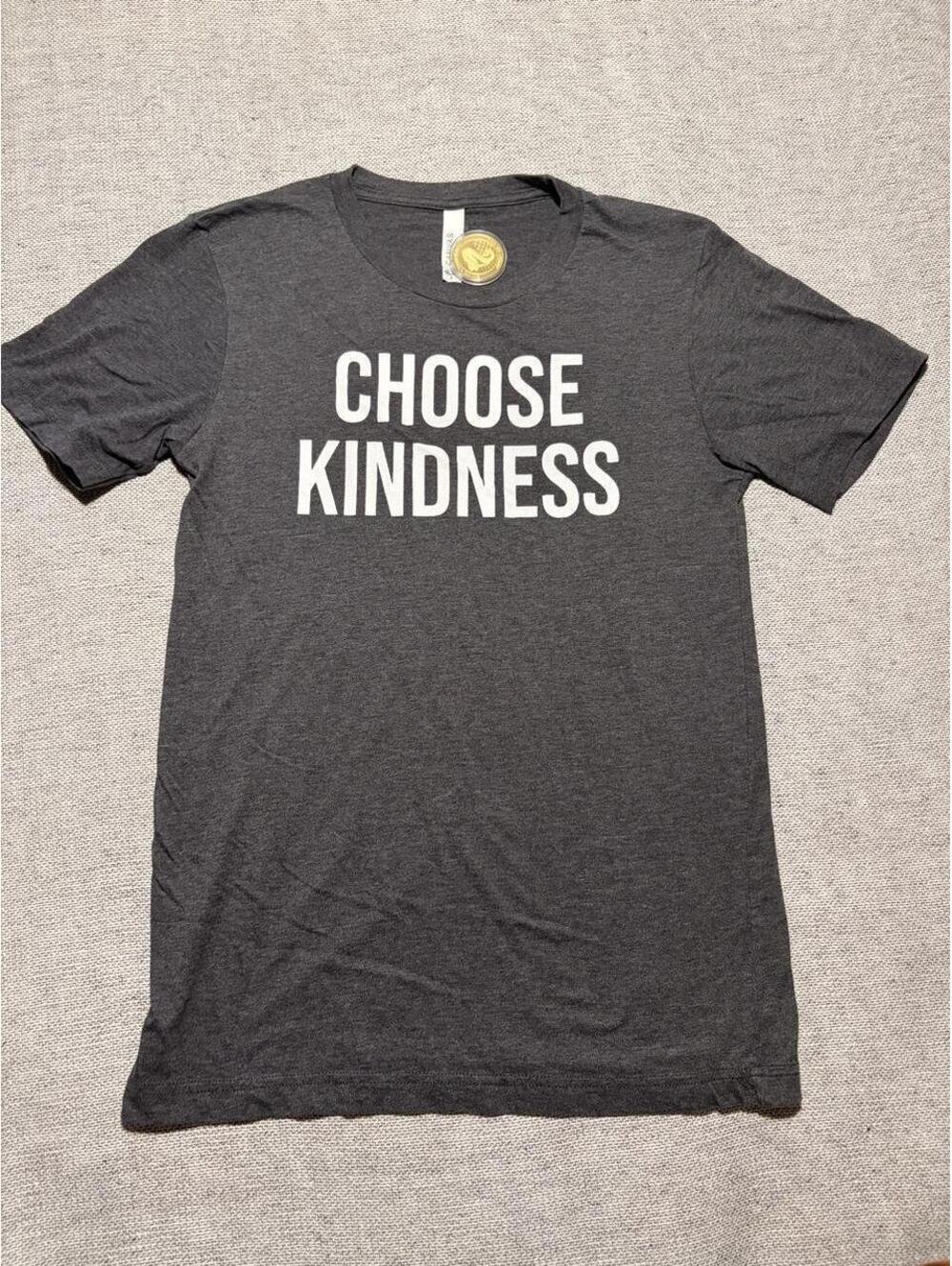 Canvas Choose Kindness Graphic T-Shirt - S - 0350